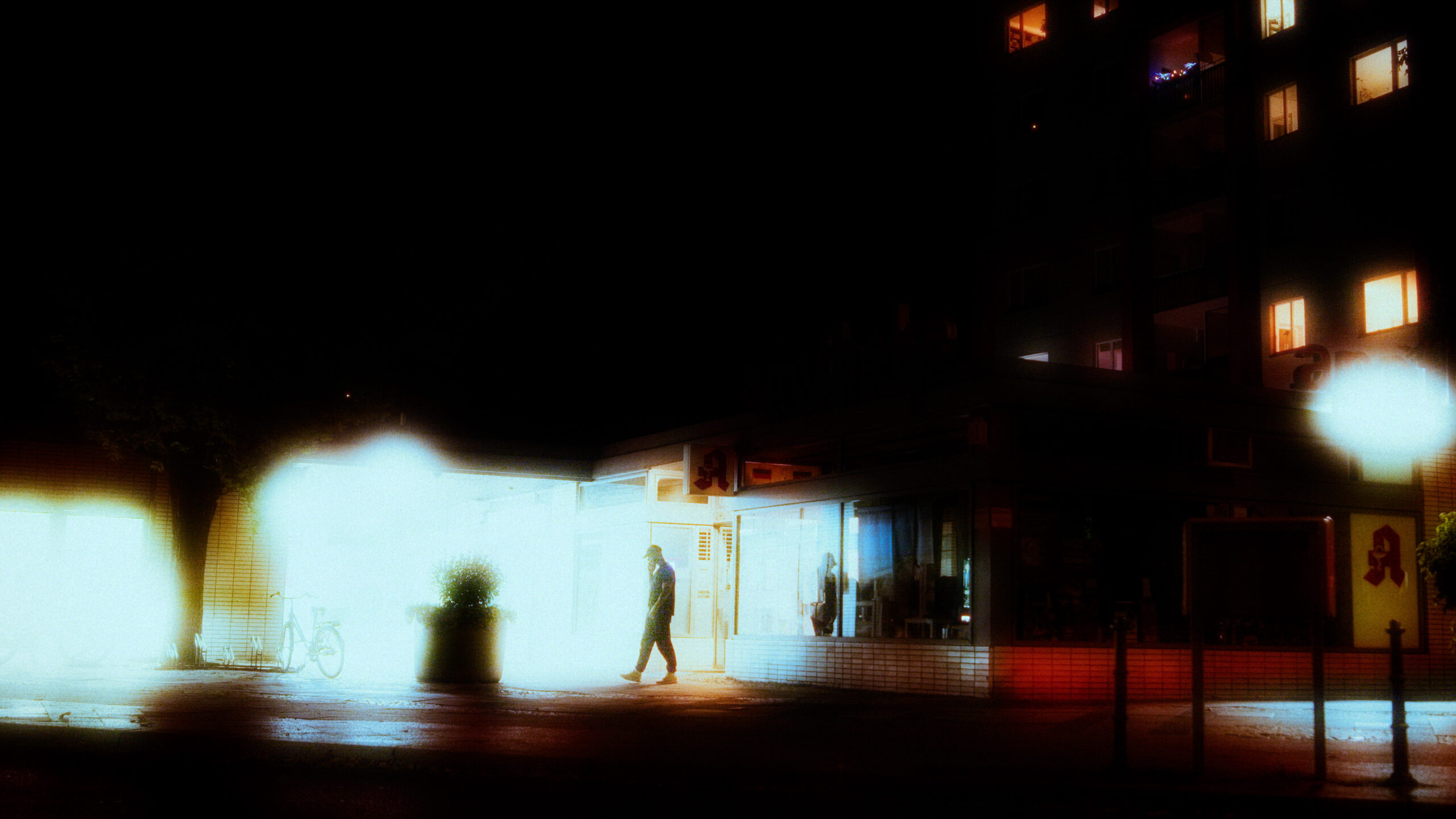 SAID_GAUNAZPARADISE_012